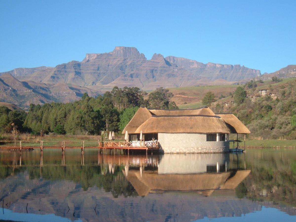 Dragon Peaks Mountain Resort Champagne Valley المظهر الخارجي الصورة
