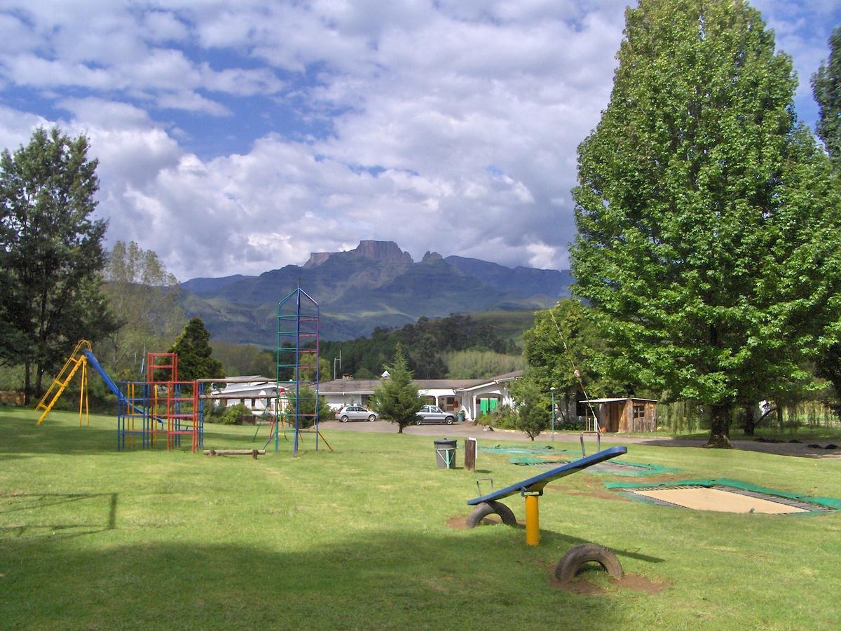 Dragon Peaks Mountain Resort Champagne Valley المظهر الخارجي الصورة