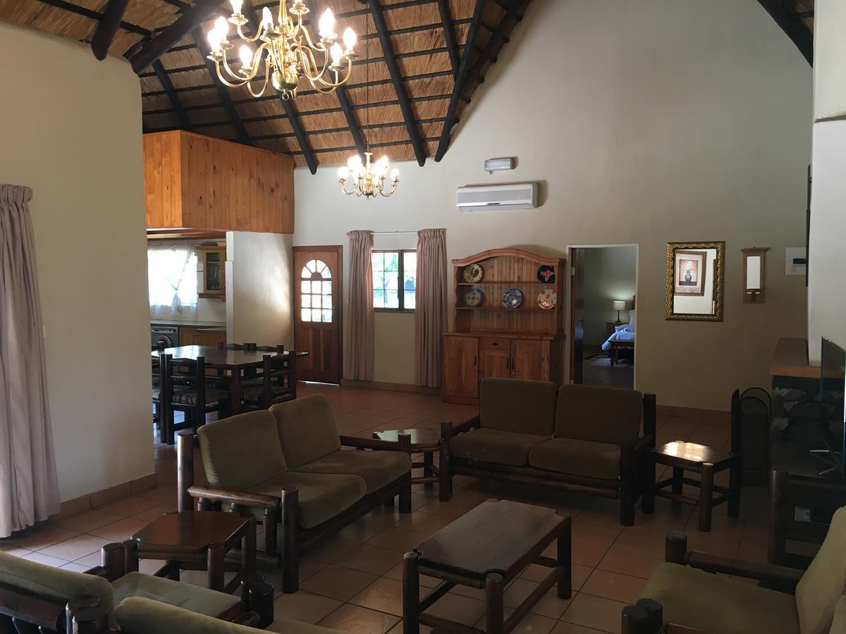 Dragon Peaks Mountain Resort Champagne Valley المظهر الخارجي الصورة