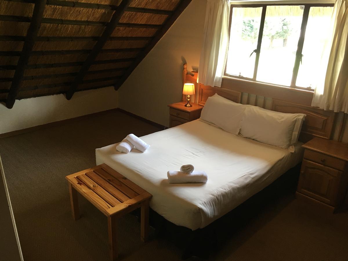Dragon Peaks Mountain Resort Champagne Valley المظهر الخارجي الصورة