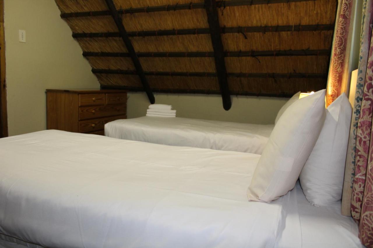 Dragon Peaks Mountain Resort Champagne Valley المظهر الخارجي الصورة